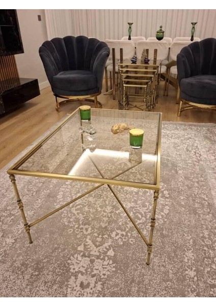 Torna Detaylı Pirinç Eskitme Orta Sehpa