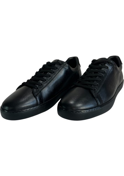 Siyah Büyük Numara Sneaker fırsatları