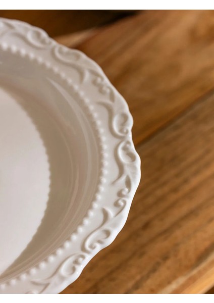 Lcw Home Beyaz Ayaklı Porselen Sunum Tabağı 22 cm modelleri