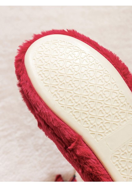 Yeni Sezon Yılbaşı Temalı Kadın Ev Botu indirimleri