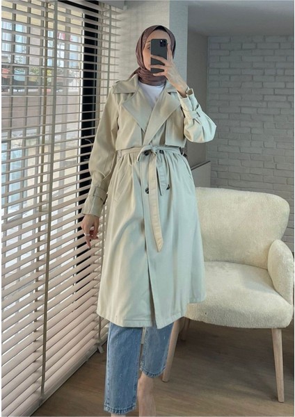 Kadın Ceket Yaka Kol Detaylı Trençkot Bej