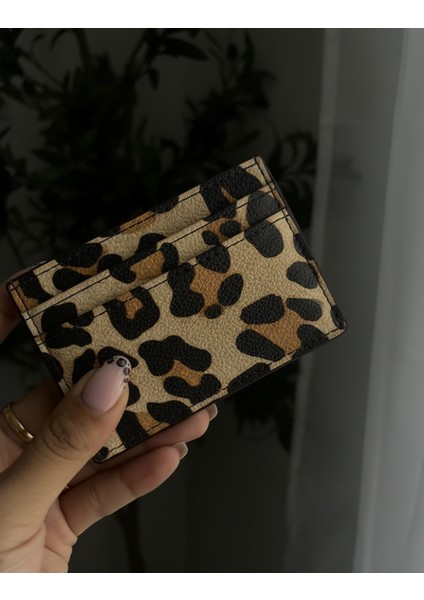 Leopar Desenli Kartlık Cüzdan