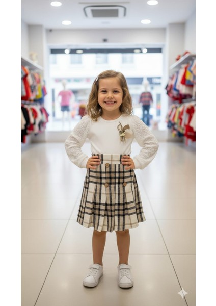 Çiçek Detaylı Ekose Etekli Kız Çocuk Takım