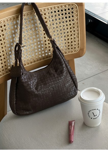 Acı Kahve Örgü Model Çanta Charmlı El ve Omuz Çantası Botte