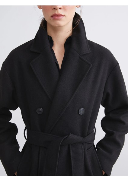 Lcw Vision Siyah Kruvaze Yaka Kadın Kaşe Kaban fırsatları