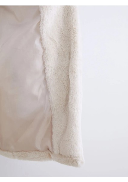 Lcw Modest Bej Ceket Yaka Kadın Kürk Kaban fırsatları