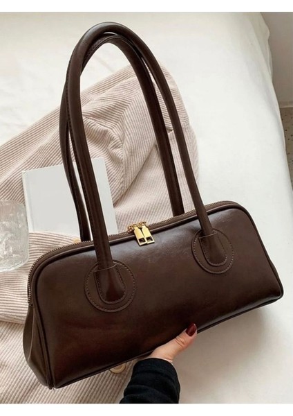 Kahverengi Kadın Baget Model El ve Omuz Çantası – Çift Fermuarlı, Uzun Saplı