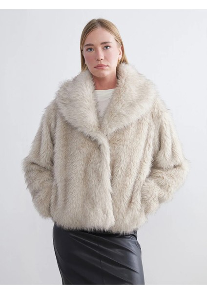 Lcwaıkıkı Classic Ekru Ceket Yaka Kadın Kürk Kaban