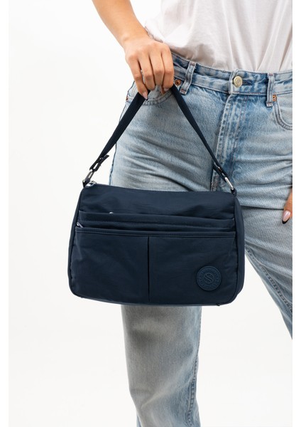 Sanmorris Glc Kadın 4009 Suya Dayanıklı Paraşüt Kumaş 5 Gözlü Siyah Renkli Çapraz Askılı El ve Omuz Çantası fiyatları