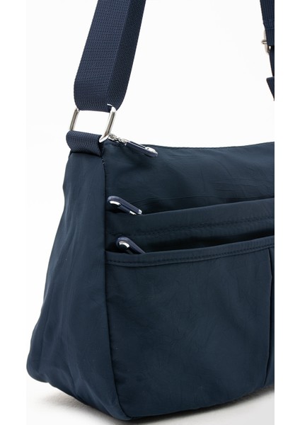 Sanmorris Glc Kadın 4009 Suya Dayanıklı Paraşüt Kumaş 5 Gözlü Siyah Renkli Çapraz Askılı El ve Omuz Çantası