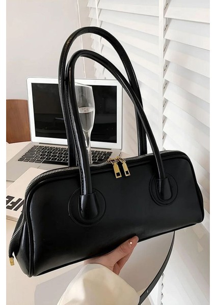 Kadın Çift Fermuarlı Uzun Saplı Baget Model El & Kol & Omuz Çantası