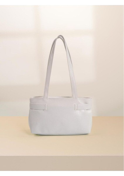 Beyaz Kadın Vintage Günlük ve Ofis Çantası – Kemer Tokalı El ve Kol Modeli modelleri