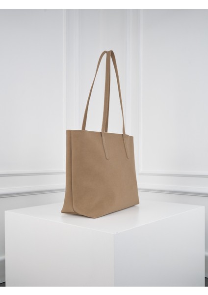 Lune Kadın Nubuk Su Geçirmez Büyük Boy Geniş Hacimli El ve Omuz Çantası Bej