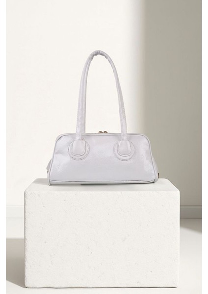 Beyaz Kadın Baget Model El ve Omuz Çantası – Çift Fermuarlı, Uzun Saplı fırsatları