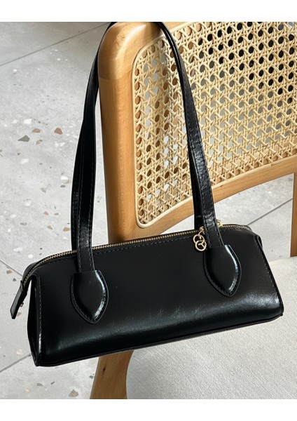 Uzun Askılı Siyah Omuz Çantası