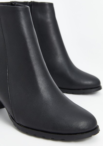 Yeni Sezon Deri Görünümlü Kadın Topuklu Bot modelleri