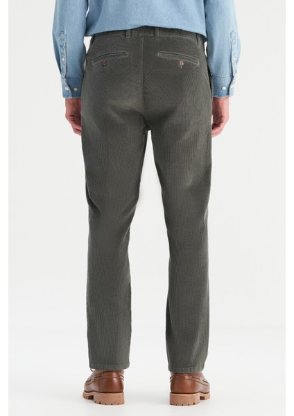 Pamuklu Regular Fit Normal Kesim Cepli Esnek Jogger Pantolon indirimleri