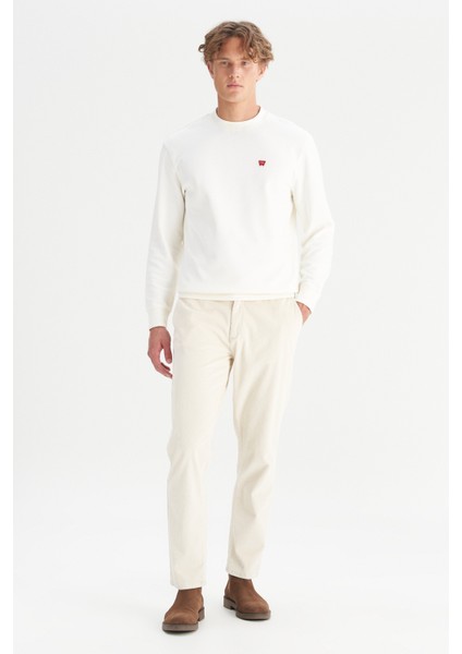 Pamuklu Regular Fit Normal Kesim Cepli Esnek Kadife Jogger Pantolon fiyatları