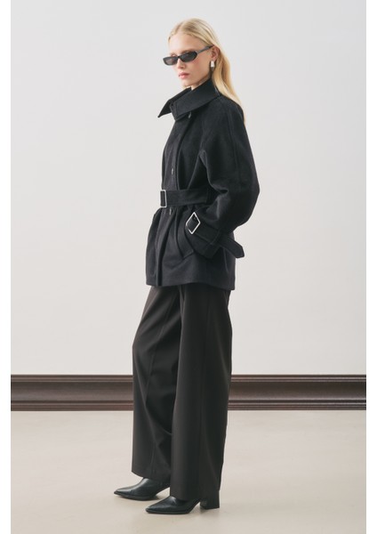 Premıum Kaşe Geniş Kaban Siyah fırsatları