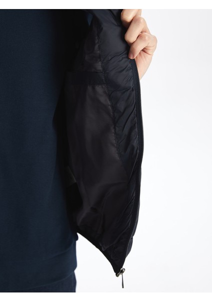 Yeni Sezon Standart Kalıp Dik Yaka Erkek Şişme Yelek fırsatları