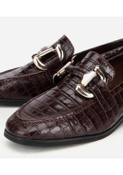 01AYH317590A480 KADIN Deri Kahverengi Kroko Baskılı Klasik Loafer modelleri