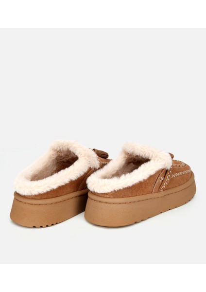 01TEH316850A340 KADIN Süet Deri Taba Içi Kürklü Püskül Detaylı Düz Terlik indirimleri