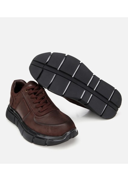 02AYH314050A480 ERKEK Nubuk Deri Kahverengi Kalın Tabanlı Spor Ayakkabı