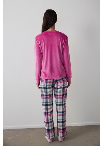 Fuşya Comfy Time Ekoseli Uzun Kollu Pijama Takımı fırsatları