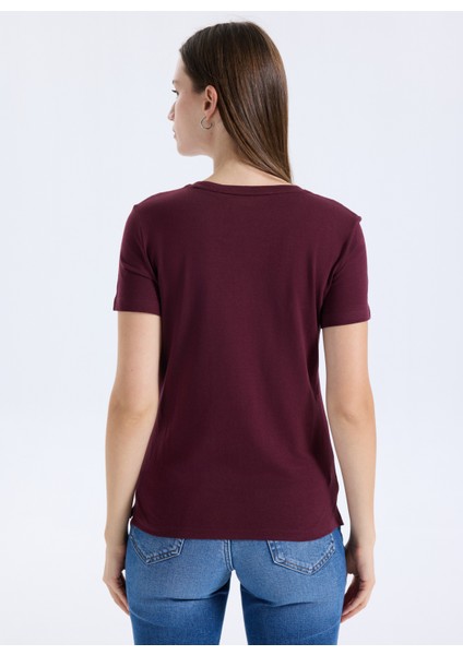 Yuvarlak Yaka Baskılı Kırmızı Kadın T-Shirt Original Kadın Slim Fit T-Shirt indirimleri