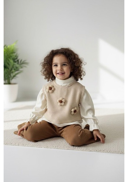 Papatya Detaylı Kadife Pantolonlu Kız Çocuk 3 lü takım - Kahverengi fiyatları