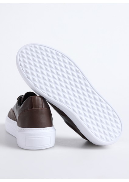 Sneaker fırsatları