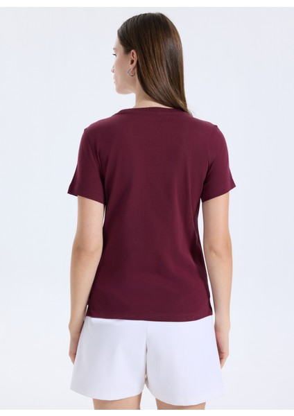 Yuvarlak Yaka Baskılı Kırmızı Kadın T-Shirt Pearls Kadın Regular Fit T-Shirt