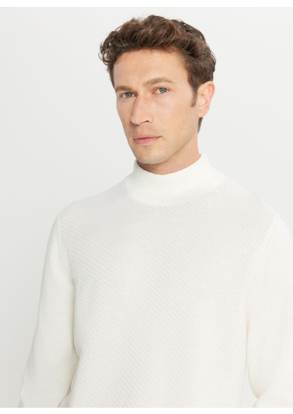 Yarım Balıkçı Yaka Standart Ekru Erkek Kazak ACE049261272_EKR fırsatları