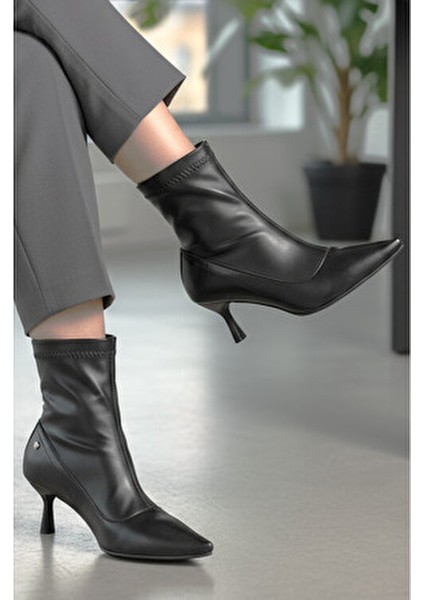 Kadın Kısa Topuklu Streç Bot İnce Topuklu