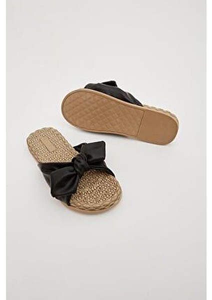 Siyah Fiyonk Kadın Terlik Kaymaz Taban Plaj ve Havuz Kullanımı İçin