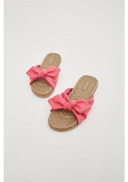 Fuşya Fiyonk Kadın Terlik Kaymaz Taban Havuz ve Plaj Kullanımı İçin