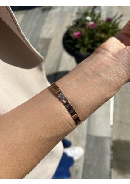 Gümüş Düz Kesim Rose Kelepçe fiyatları