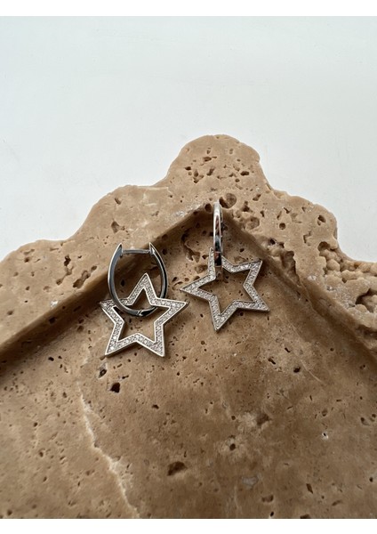 Taşlı Gümüş Sallantılı Yıldız Küpe