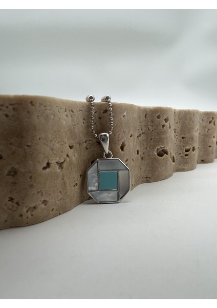 Sedefli Gümüş Firuze Taşlı Altıgen Kolye Ucu fiyatları