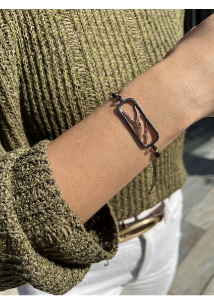 El Işi Tasarım Siyah Çerçeveli Gümüş Martı Bileklik