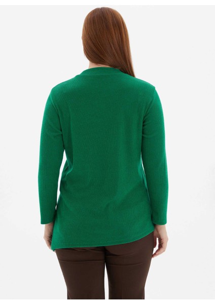 Yuvarlak Yaka Düz Yeşil Kadın Bluz 25KSL8257 fırsatları