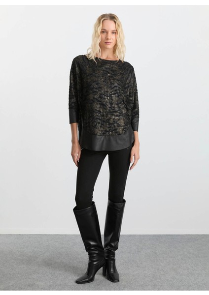 Bisiklet Yaka Simli Siyah Kadın Bluz 25KSL8218