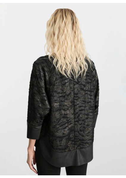 Bisiklet Yaka Simli Siyah Kadın Bluz 25KSL8218 fırsatları