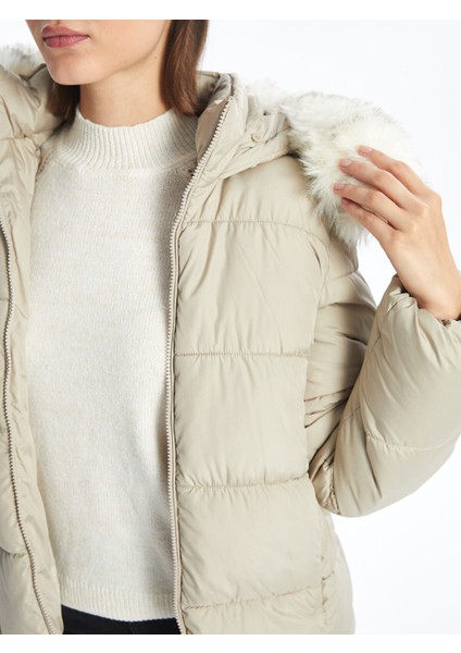 Yeni Sezon Kadın Kapüşonlu Düz Şişme Mont fırsatları