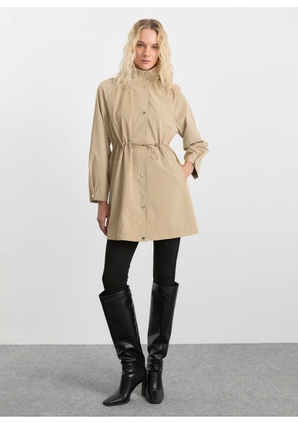 Bej Kadın Trençkot 25KSL9522
