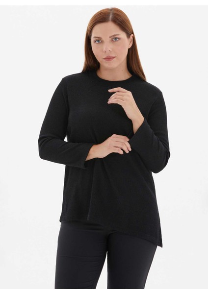 Yuvarlak Yaka Düz Siyah Kadın Bluz 25KSL8257
