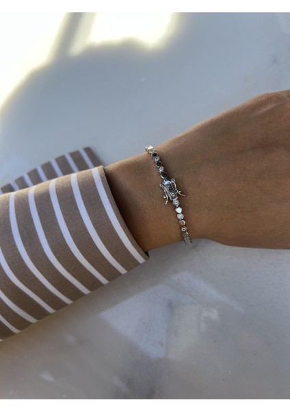 Taş Detaylı Gümüş Küçük Petek Bileklik fiyatları