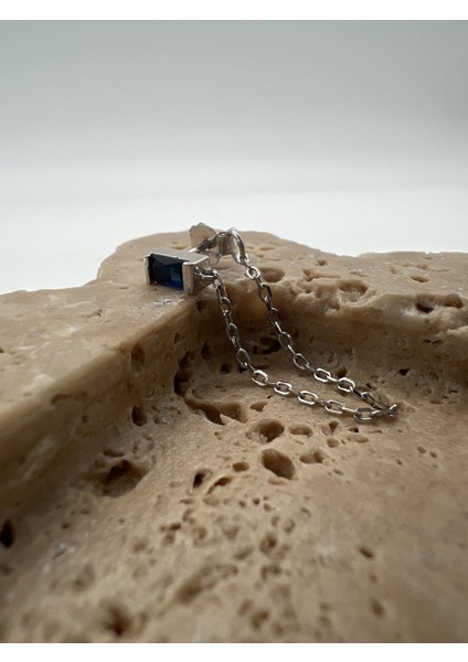 Lacivert Taşlı Gümüş Zincir Küpe