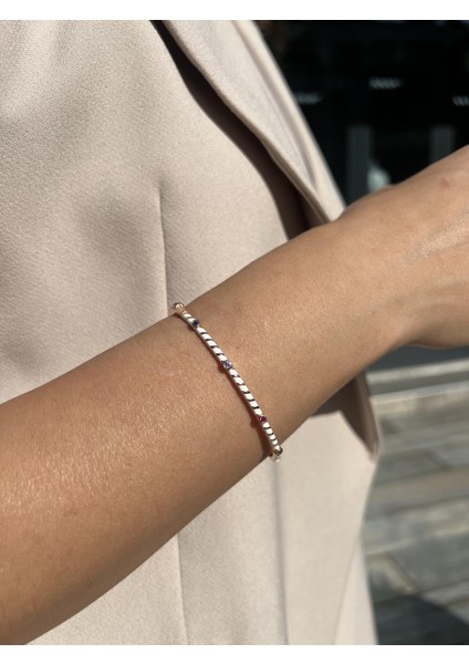 Beyaz Renkli Taşlı Gümüş Kelepçe