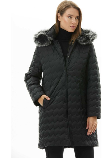 Siyah Kadın Mont 25KSL6172 modelleri